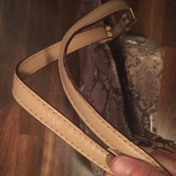 Michael Kors Python Tote - Picture 4 of 4